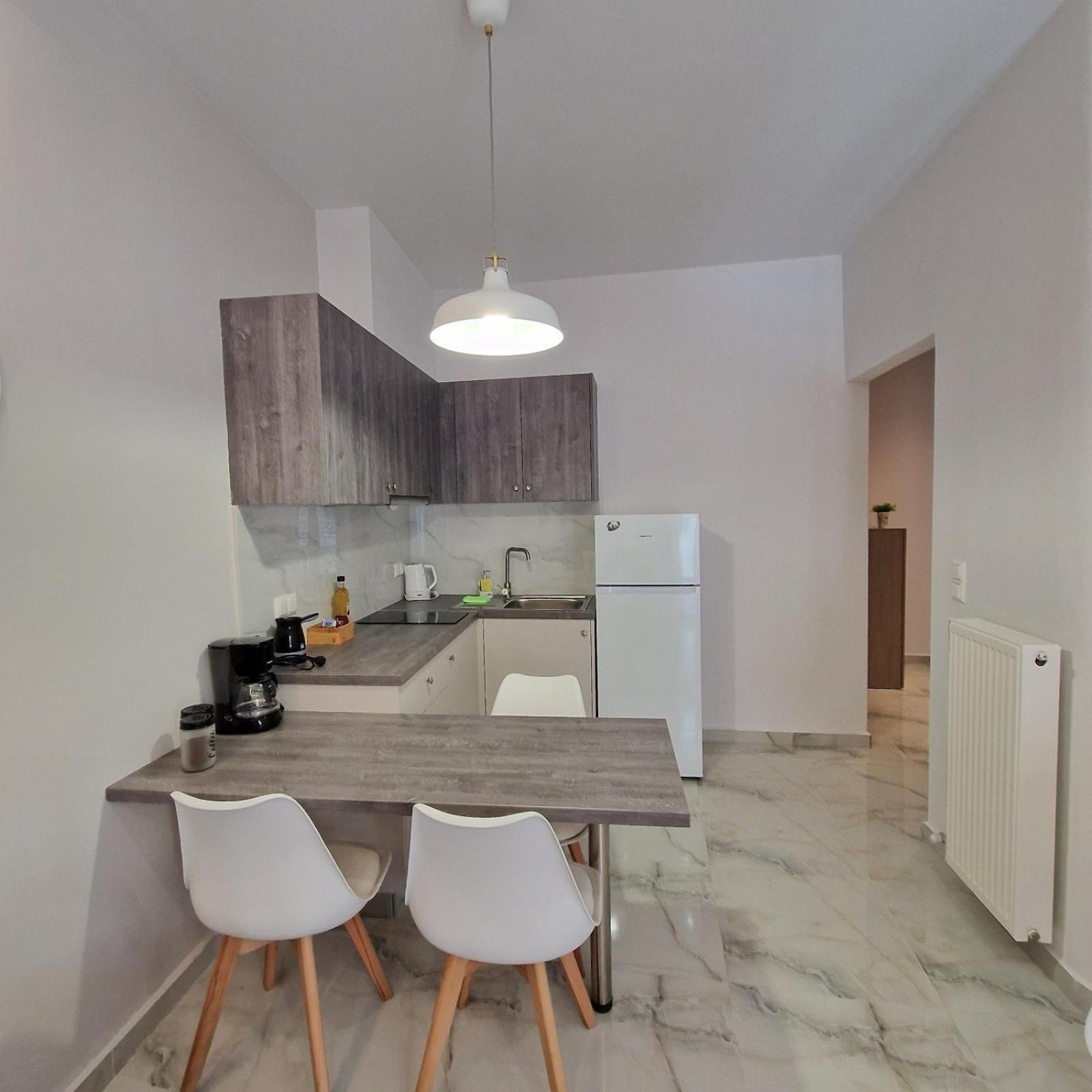 N&S Apartment A 埃泽萨 外观 照片